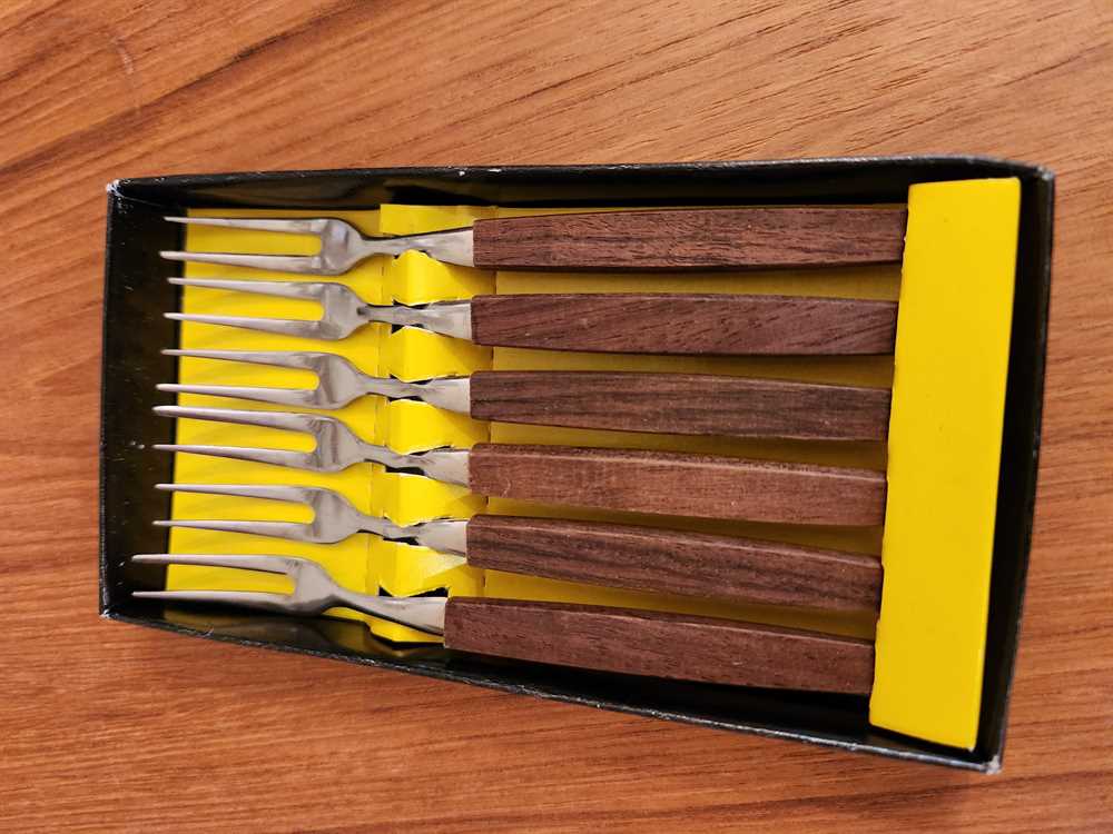 Set of 6 Japanese Teak and Stainless Appetizer Forks