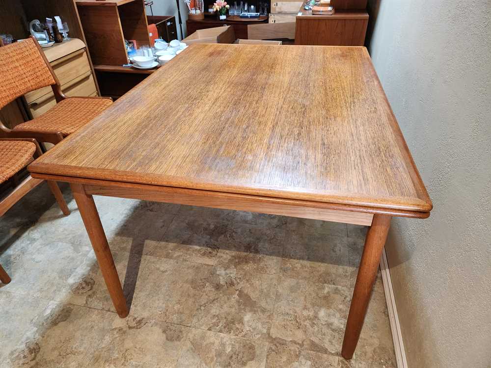 Teak Draw Leaf Table