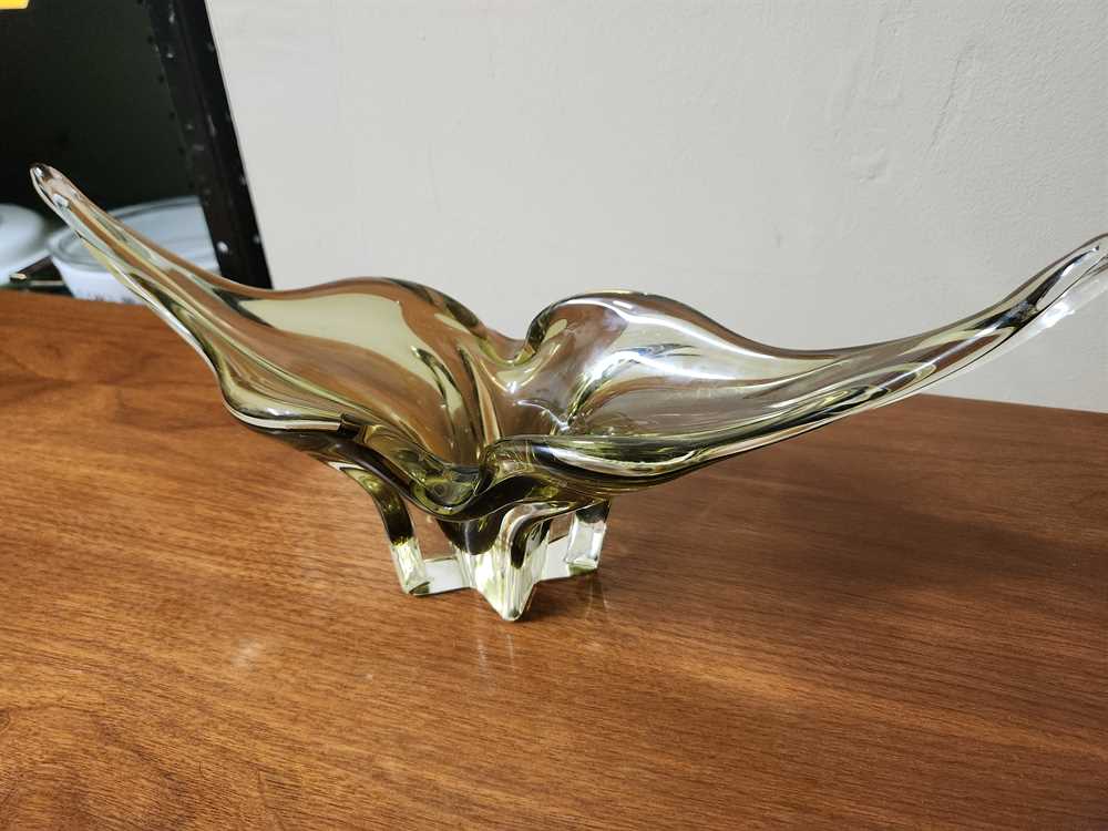 Lorraine Glass Bowl