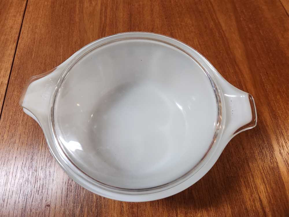 Pyrex Blue Garland 474
