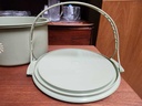Large Tupperware Cake Container