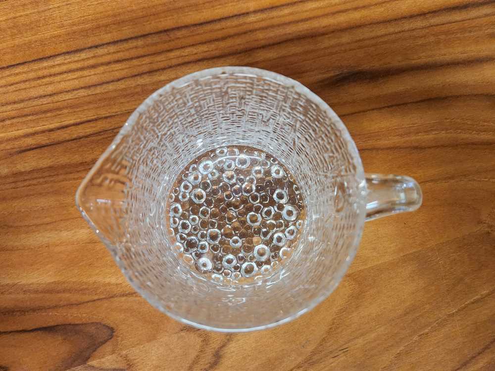 Iittala Ultima Thule Small Water Pitcher