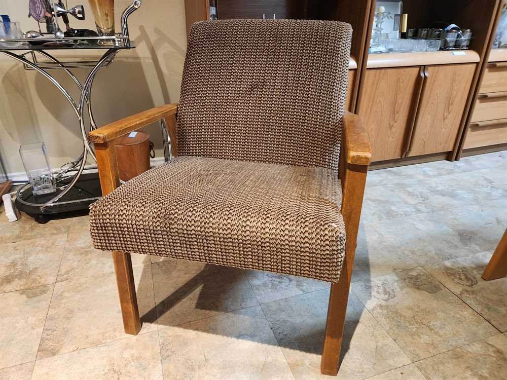 Vintage Walnut Lounge Chair