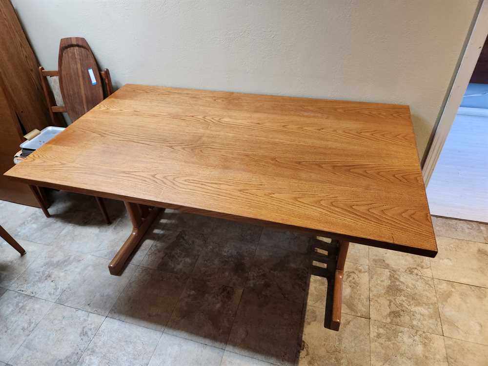 Farstrup Mobler Drop Leaf Dining Table