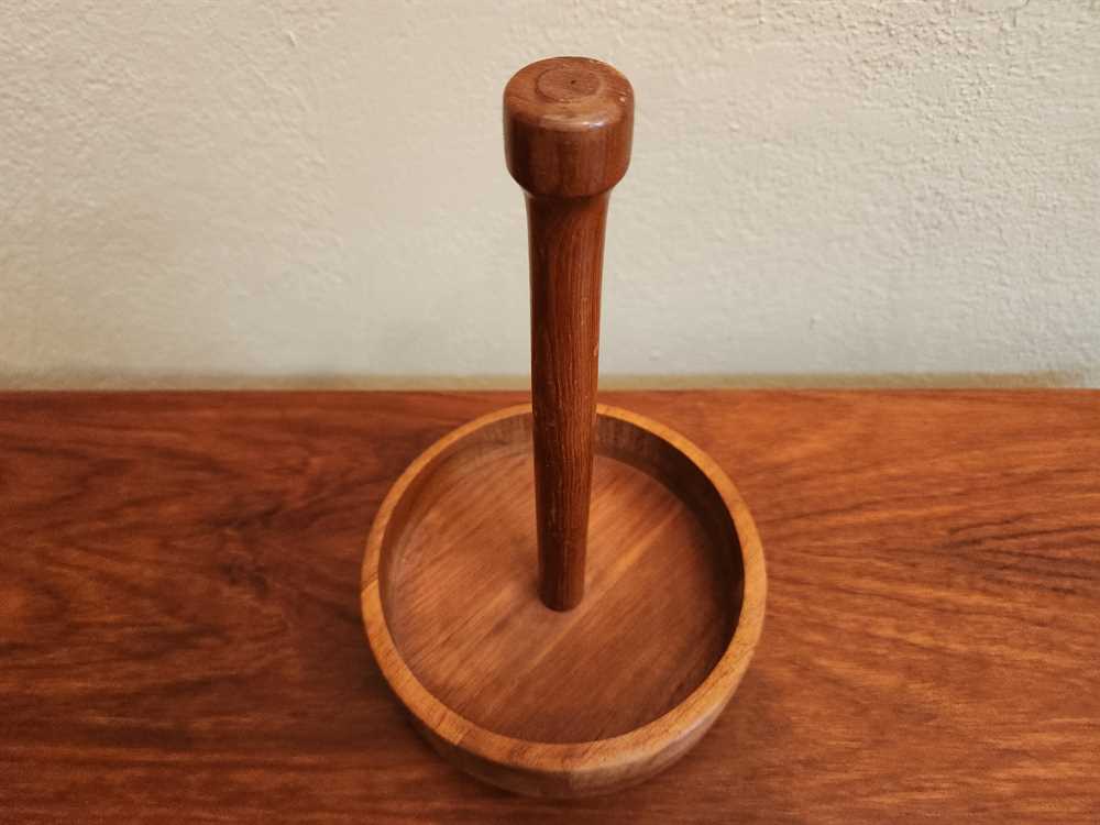 Handled Teak Condiment Caddy