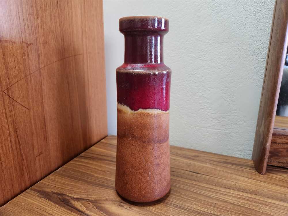 West German Pottery Vase 205-32