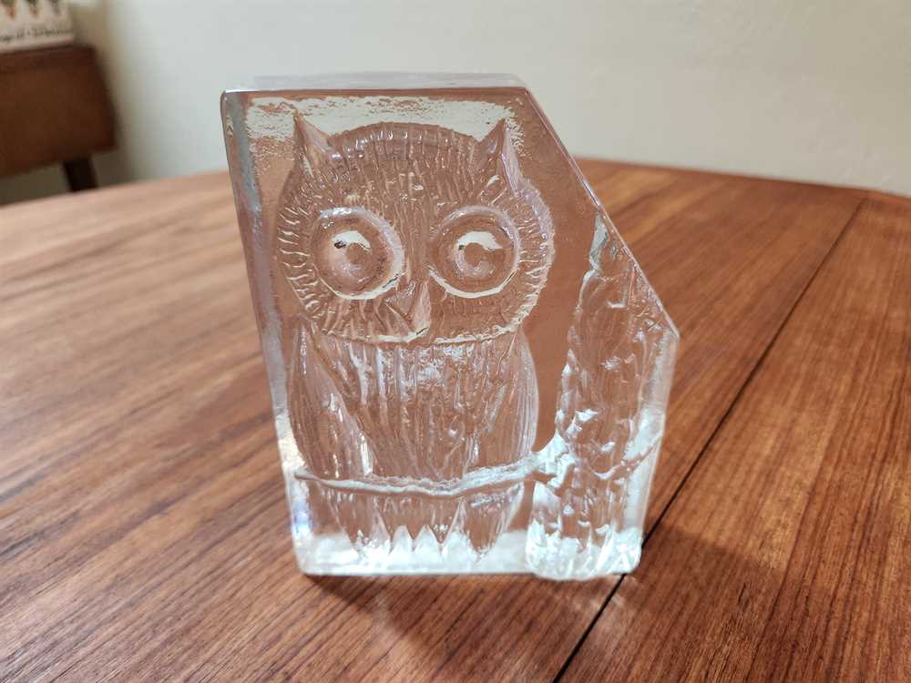 Pukeberg Sweden Owl Bookend / Paperweight