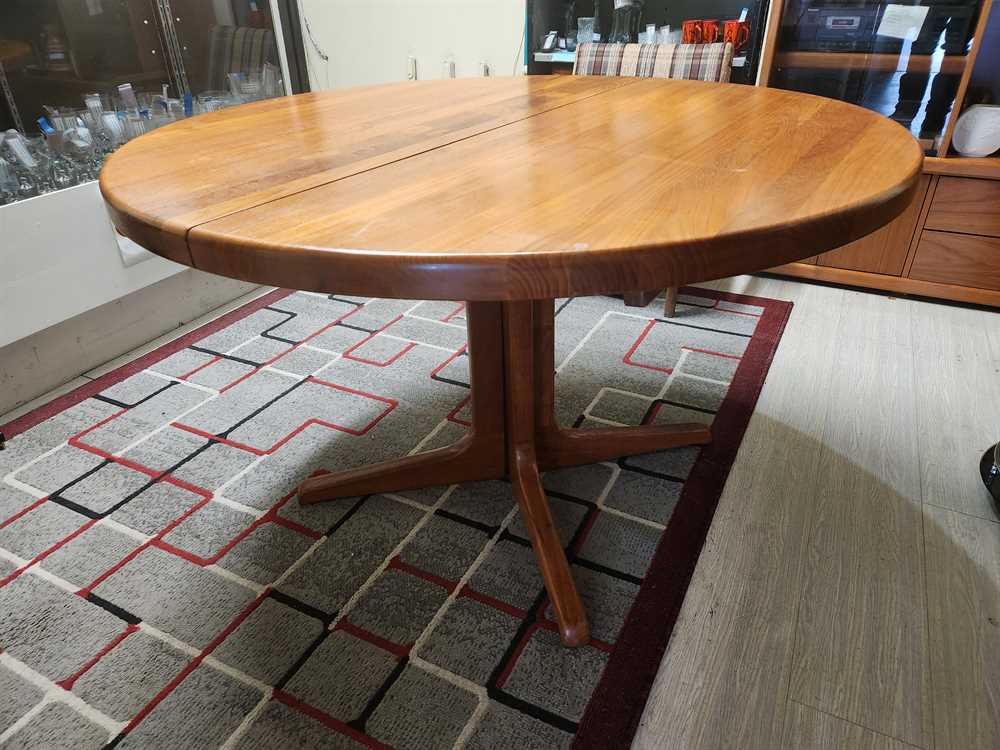 Glostrup Mobelfabrik Round Solid Teak Dining Table / No Leaf