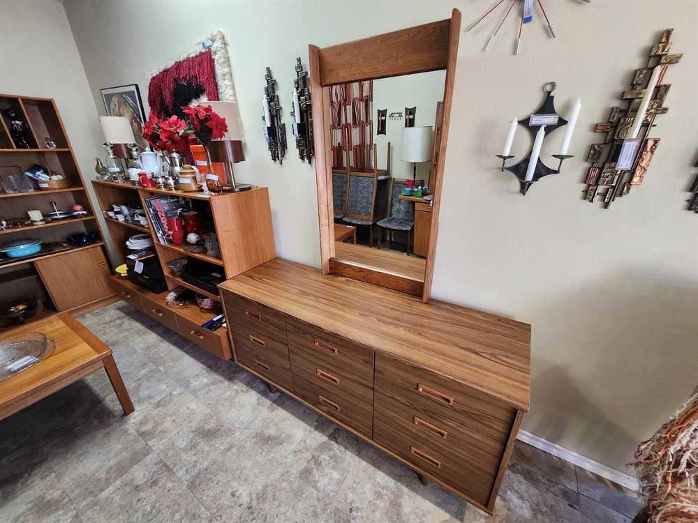 9 Drawer Teak Dresser w/ Mirror