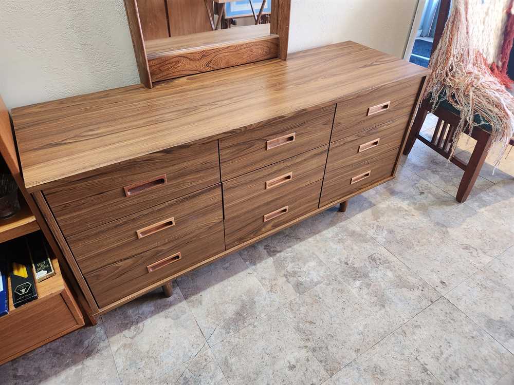 9 Drawer Teak Dresser w/ Mirror
