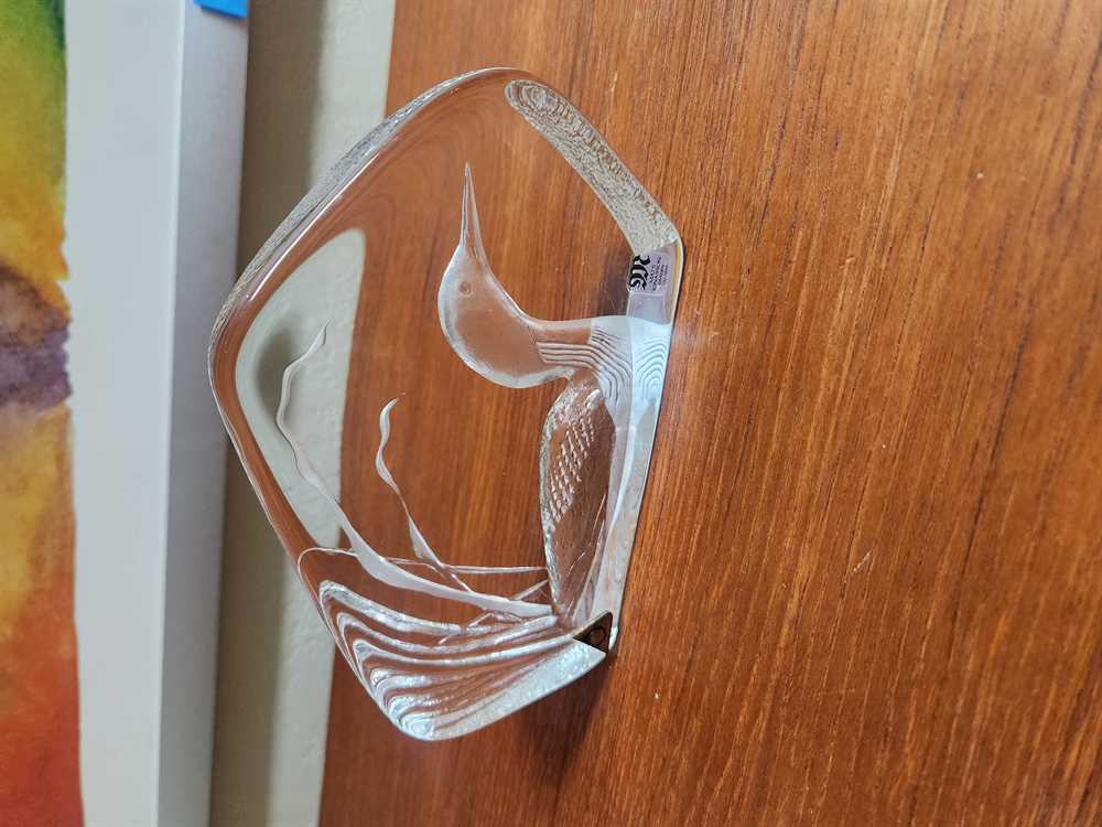 Mats Jonasson "Duck" Glass Sculpture - Signed - Stickered