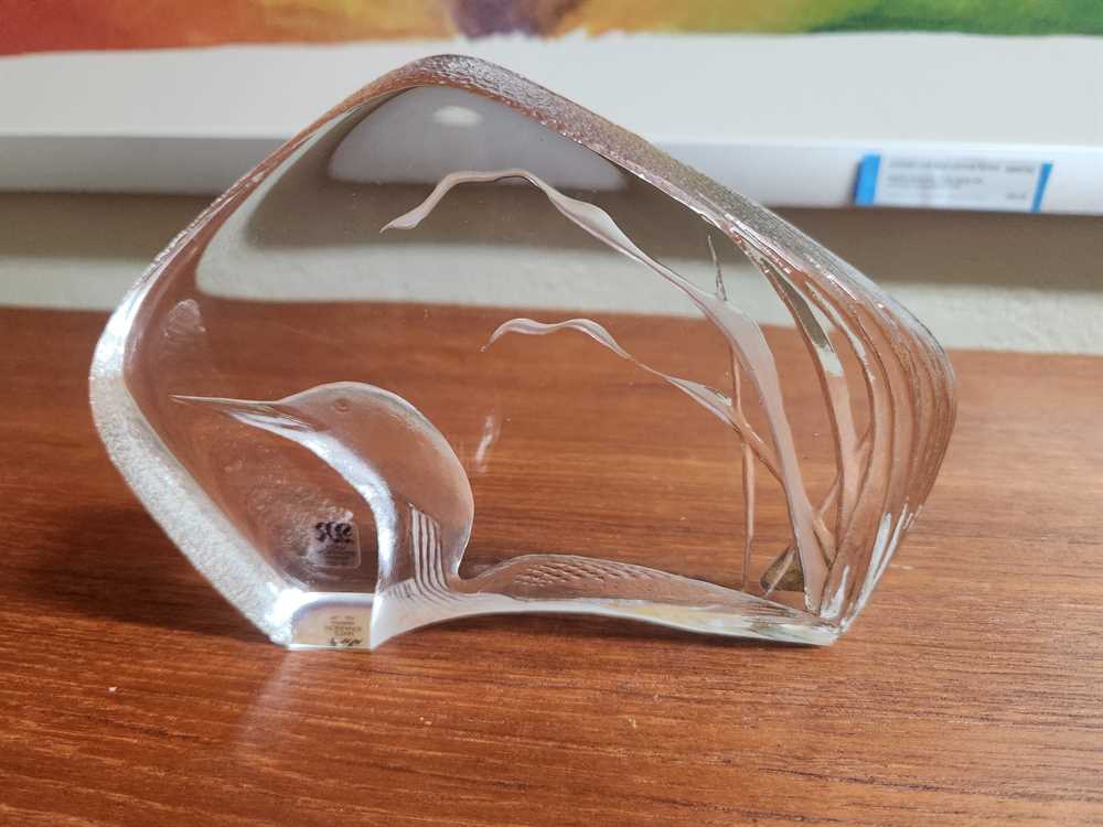 Mats Jonasson "Loon" Glass Sculpture - Signed - Stickered