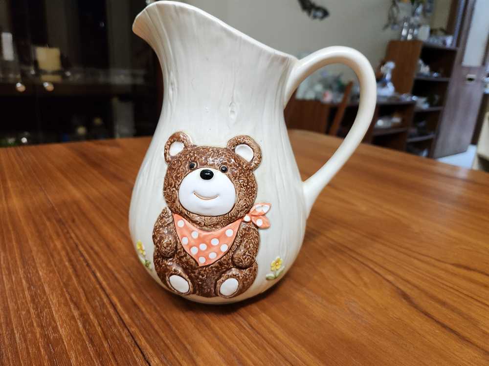 Otagiri Japan Teddy Bear Pitcher