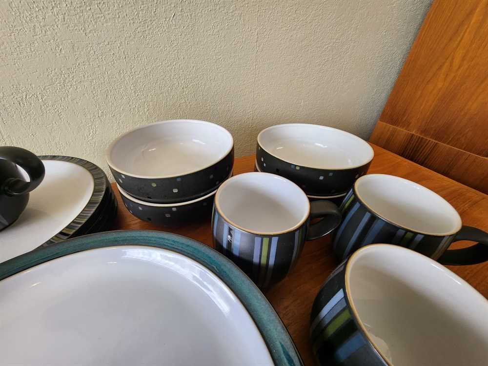 16 Piece Set Denby Jet - Stripes & Skyline