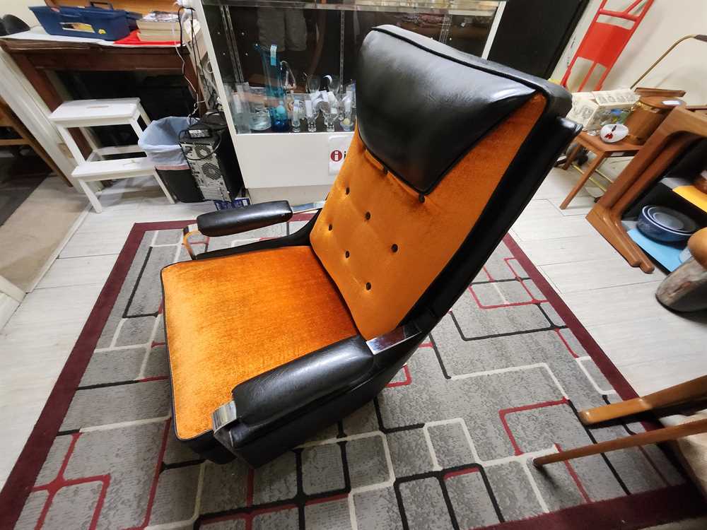 1960's Original La-Z-Boy Recliner