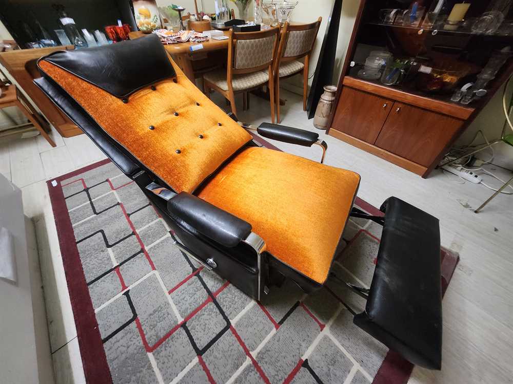 1960's Original La-Z-Boy Recliner