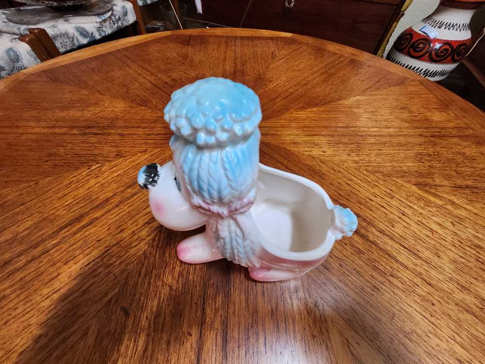 Inarco Japan Puppy Dog Planter