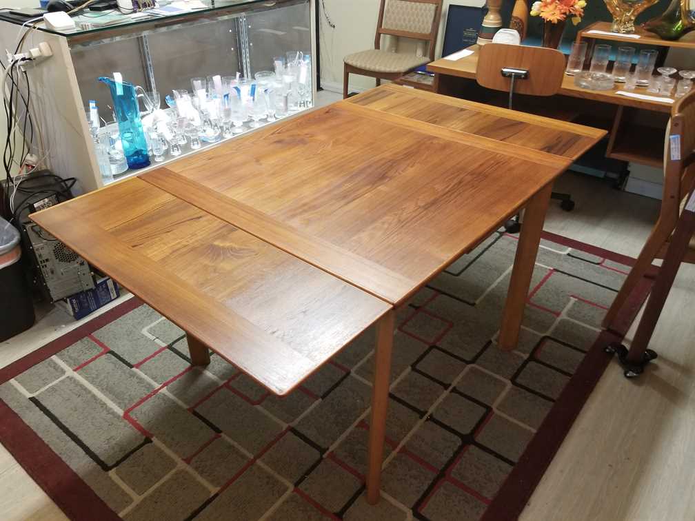 Uldum Mobelfabrik Square Teak Draw Leaf Dining Table