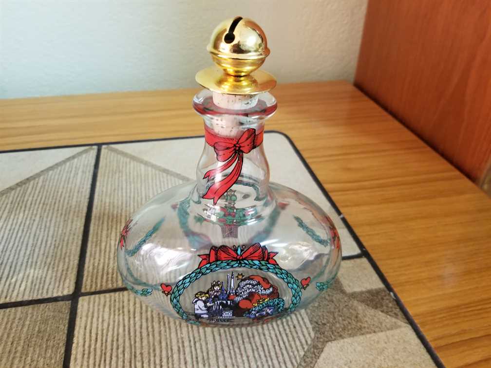 Holmegaard Jingle Bells Crystal Decanter by Henrik Hansen