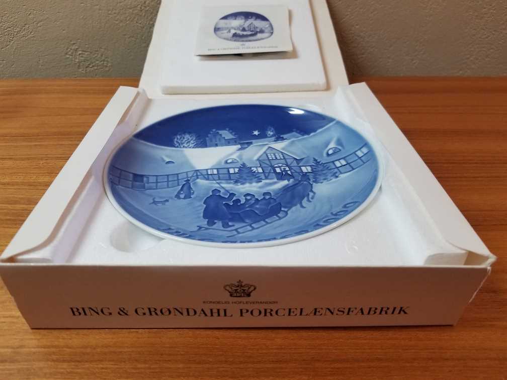 Bing & Grondahl Collectors Plate in Box
