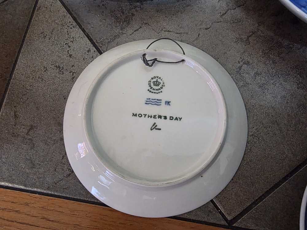 Set of 6 Royal Copenhagen Mother's Day Hangable Collectors Plates