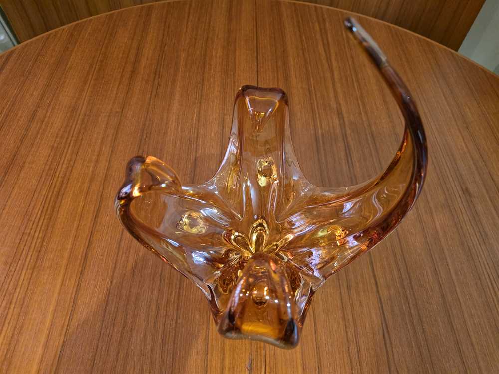 Lorraine Amber Spike & Curl Basket