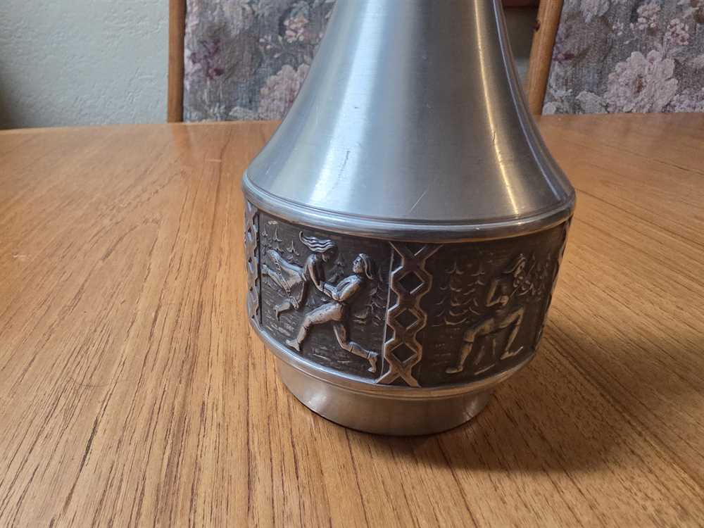 Norsk Tinn Norwegian Pewter Vase