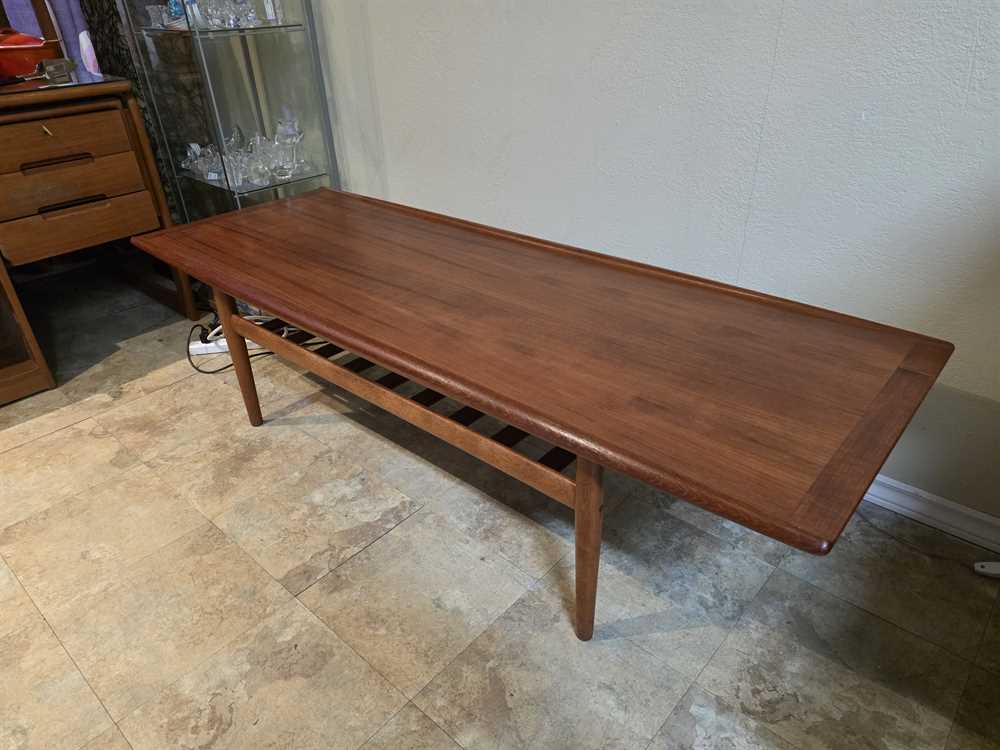 Grete Jalk for Glostrup Mobelfabrik Coffee Table