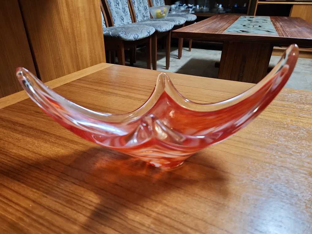 Red/Orange Art Glass Basket