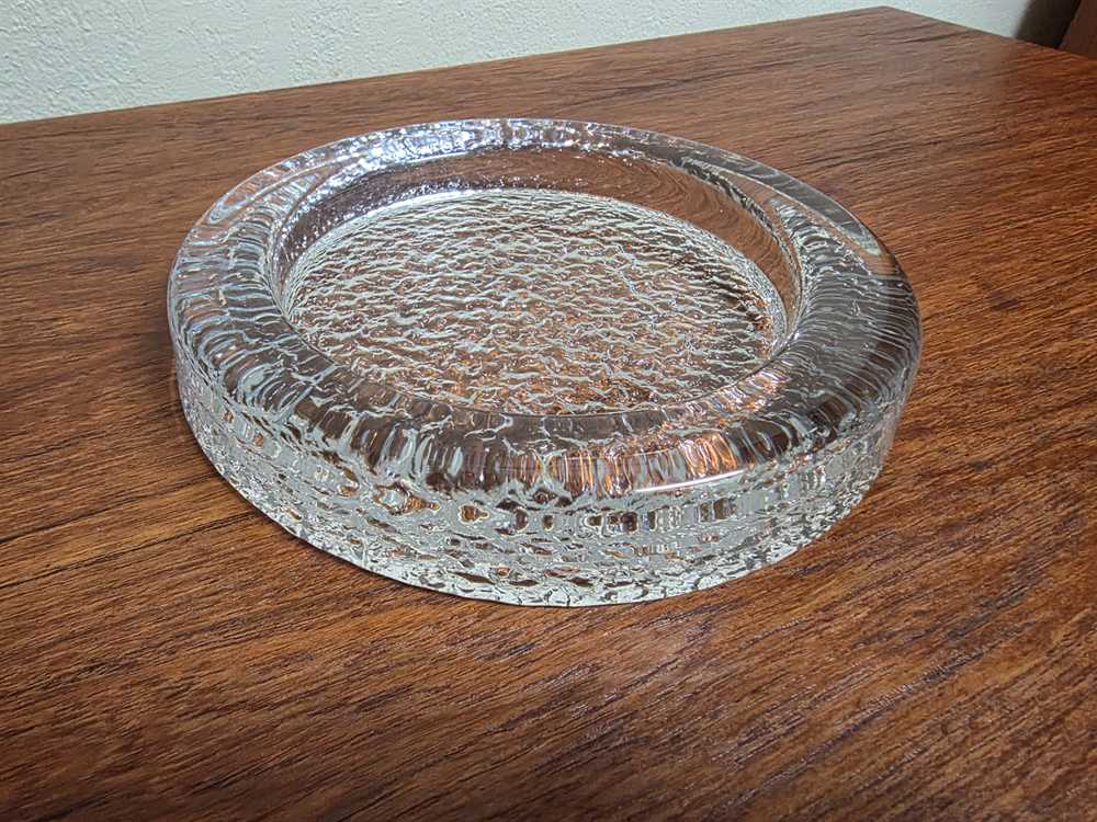 Iittala Riite 1965 XL Model 2611 Ashtray by Timo Sarpaneva - 9 1/2"