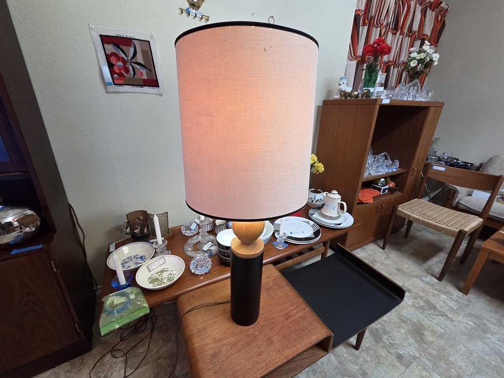 1960's Electrohome Teak and Black Lacquered Table Lamp