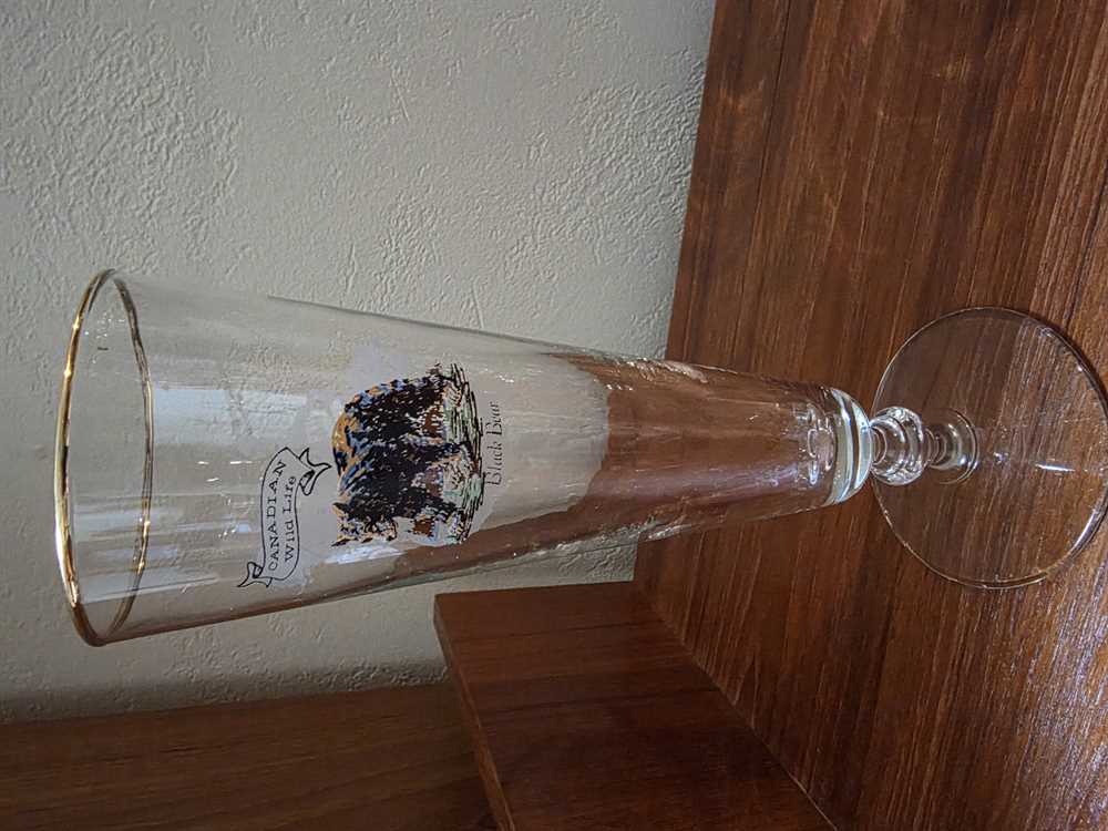 Set of 6 Libbey Canadian Wildlife Pilsner Glasses