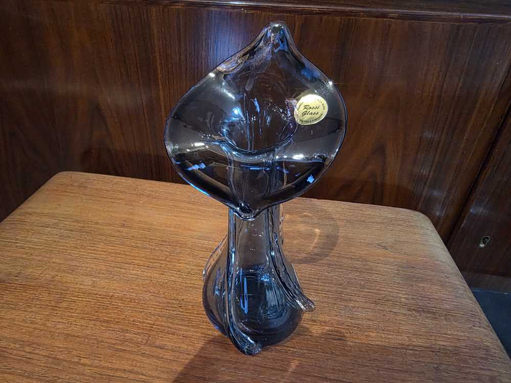 Rossi Glass Niagra Falls Vase