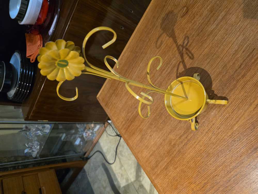 Vintage Sunflower Mug Tree