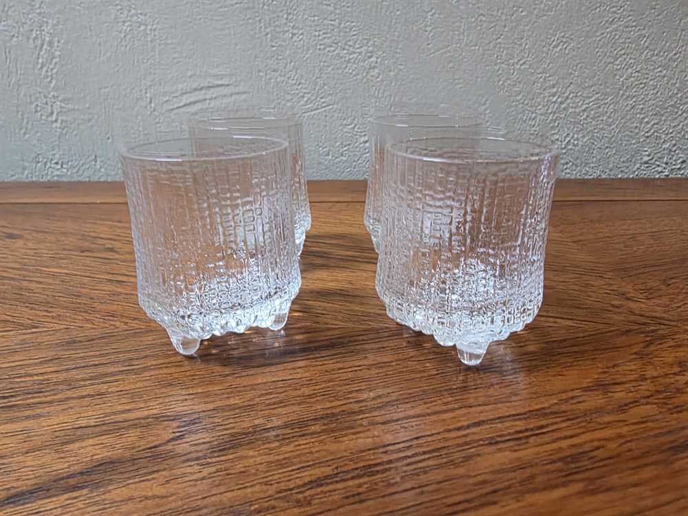 Iittala Ultima Thule Cordial Glass