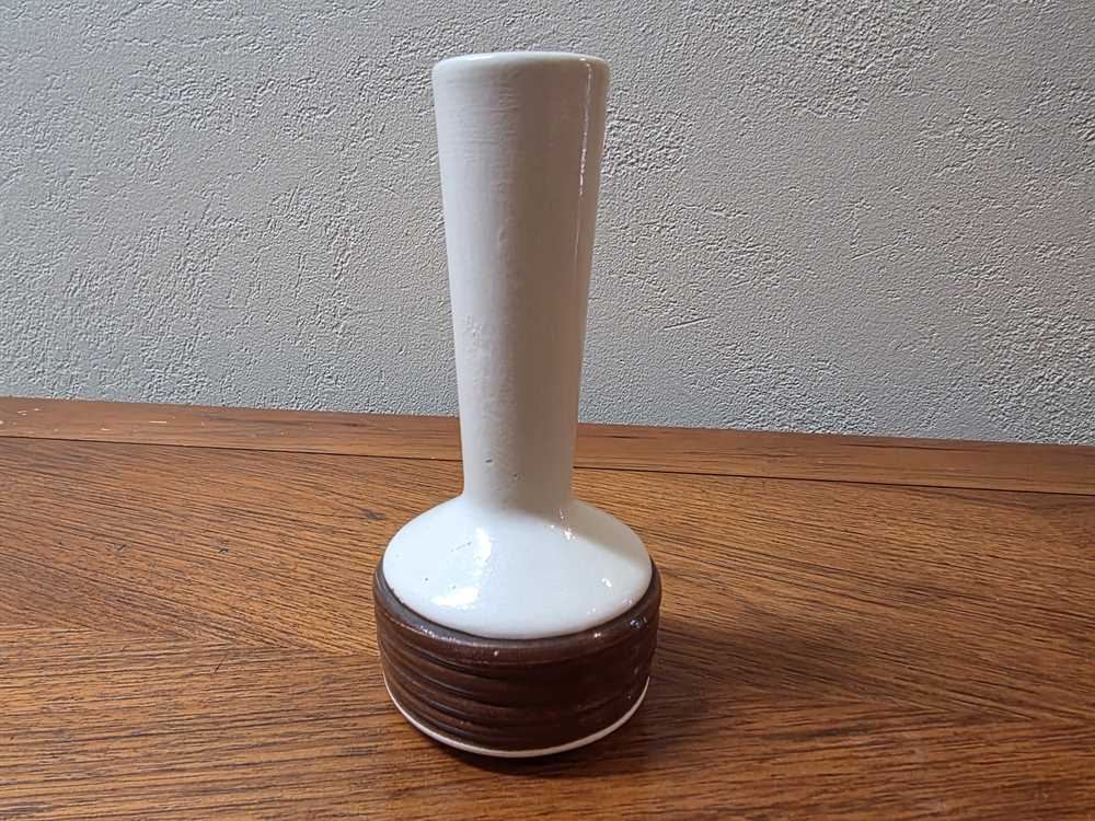Haeger Pottery USA Vase #280