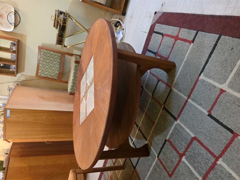 Gangso Mobler Round Teak & Tile Coffee Table w/ Undershelf