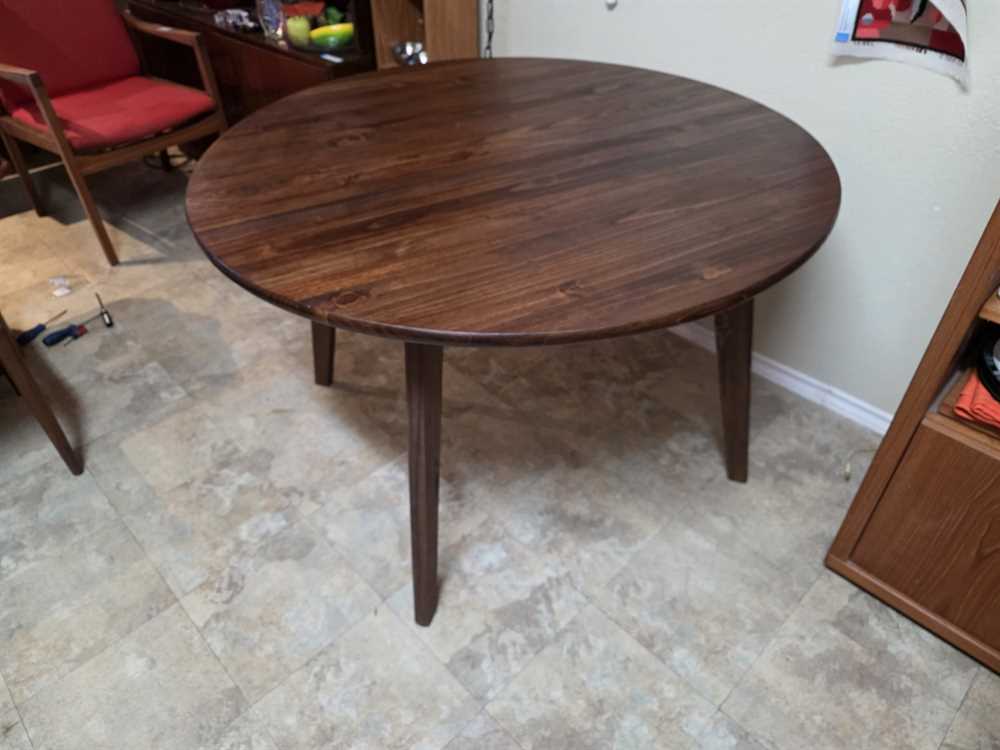 Fanica Solid Walnut Round Dining/Kitchen Table