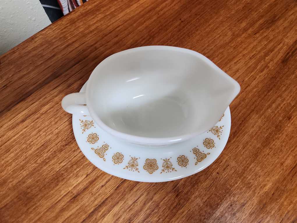 Pyrex Butterfly Gold Gravy Boat