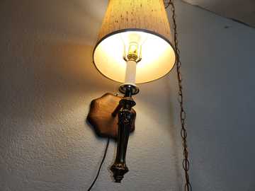 Vintage Wallmount Lamp