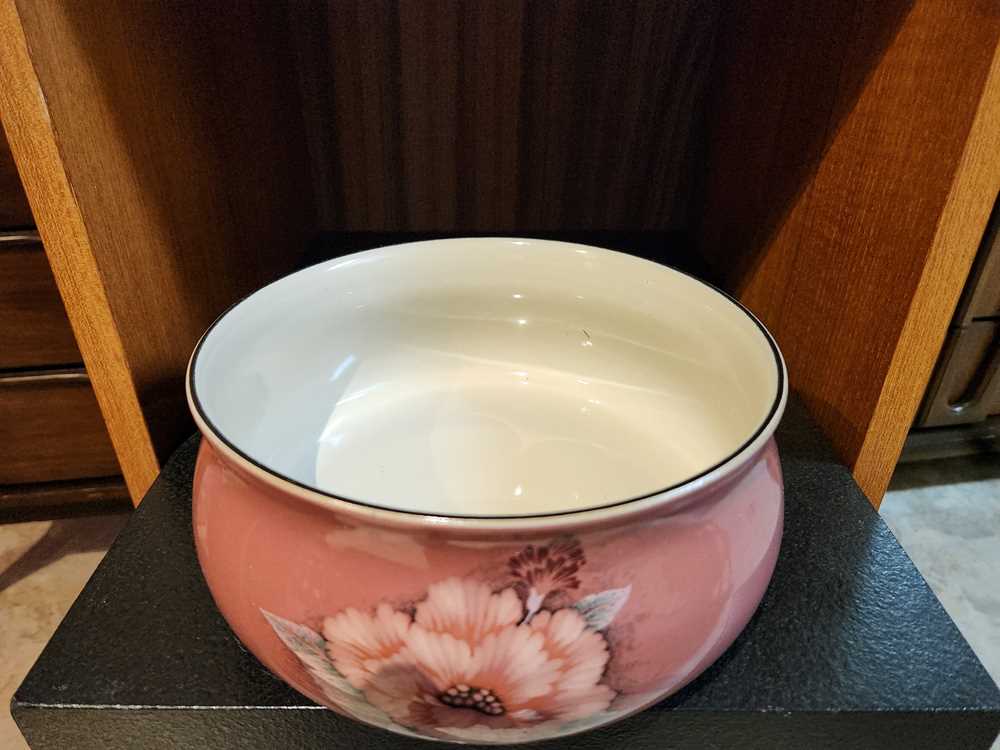 Denby Damask Serving Bowl
