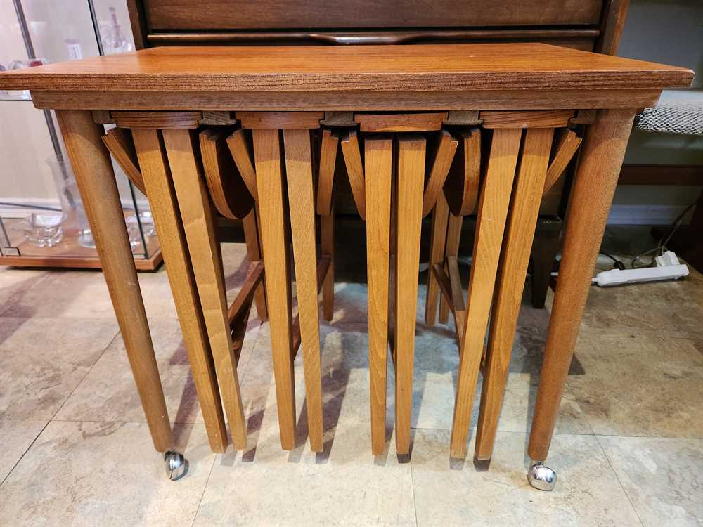 Poul Hundevad 5 Piece TV Table Trolley 80s MIY