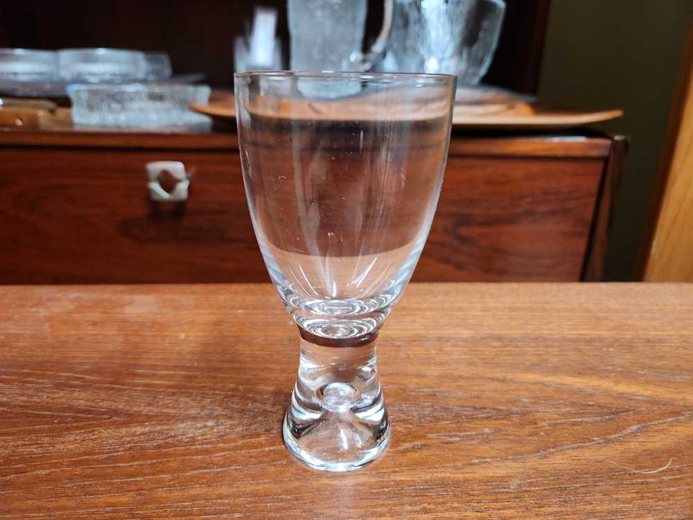 Iittala Tapio White Wine Glass - 5 1/4"