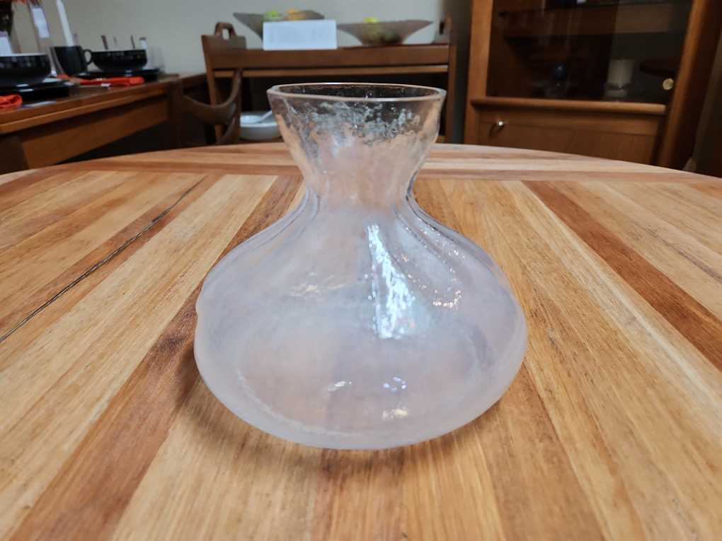 SEA Glasbruk AB Kosta Sweden "Sack" Vase