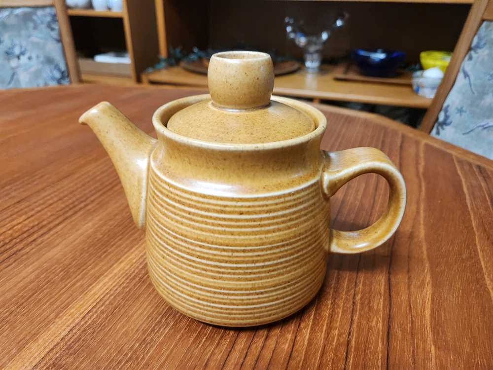 Denby Langley Canterbury Teapot