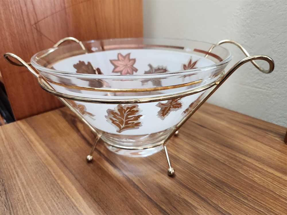 Aldon Gold Leaf Chip Bowl and Cradle