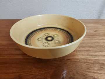 Franciscan Honeycomb Serving Bowl 8"