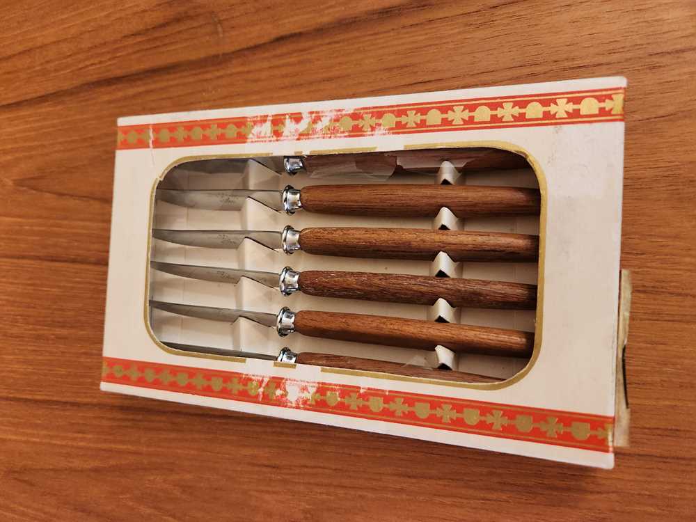 Set of 6 Geilo Norway Teak Handled Stainless Butter Knives