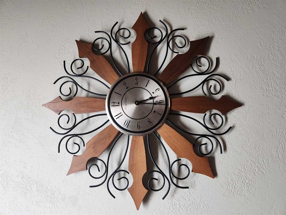 Phinney Walker Starburst Clock