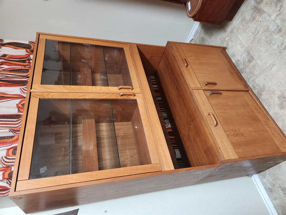 Clausen Mobler Silkeborg Display Cabinet